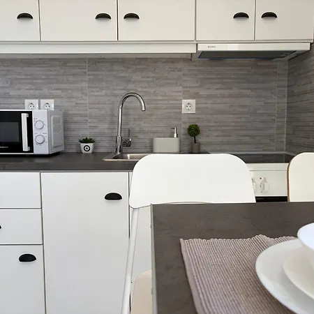 Apartamento Andromachi Luxury Glossa