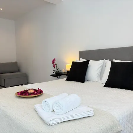 Andromachi Luxury Apartamento *