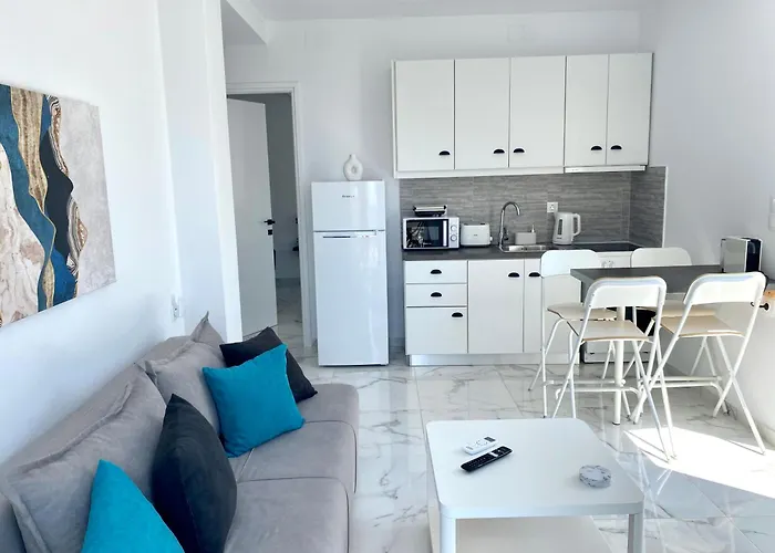 Andromachi Luxury Γλώσσα