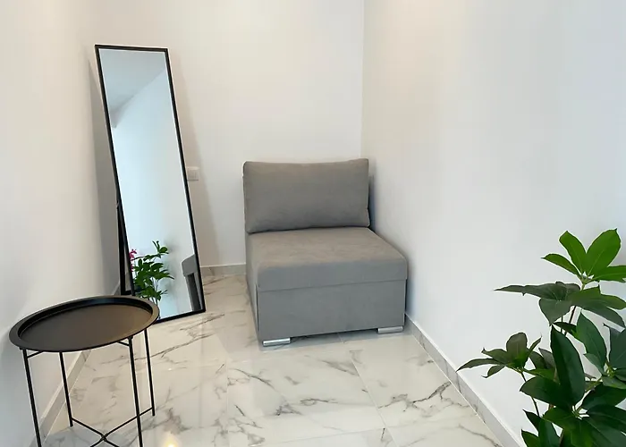 Andromachi Luxury Διαμέρισμα Γλώσσα